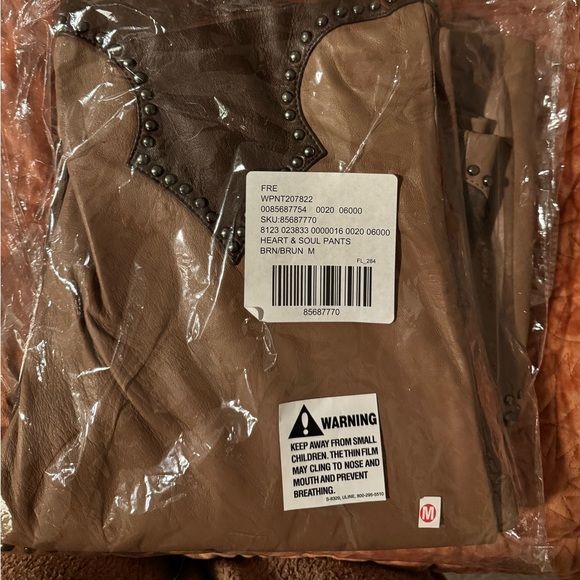 Free People Heart and Soul Pants NWT | BRN/BRUN M - Picture 9 of 10